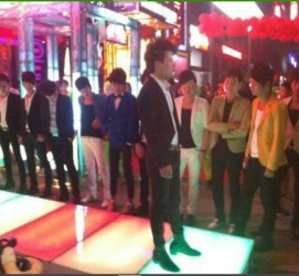 广安深圳夜总会伴游模特雇用(深圳KTV模特雇用)