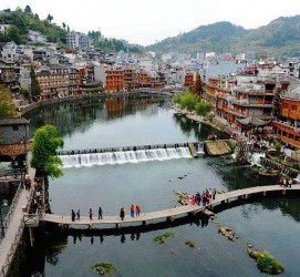 广安长沙旅游攻略(长沙旅游攻略景点必去二日游)