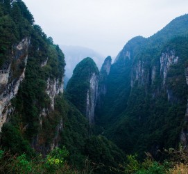 广安伴游中国带你去湘西(湘西跟团旅游)