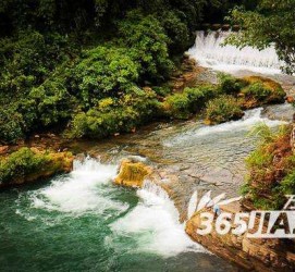 广安去哪里旅游好(七月八月去哪里旅游好)