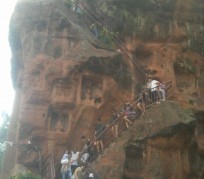 广安乐山旅游攻略(乐山旅游攻略自由行路线推荐)
