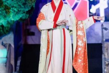广安汉服模特是哪种兼职的吗(网上雇用古拆汉服模特可信吗)