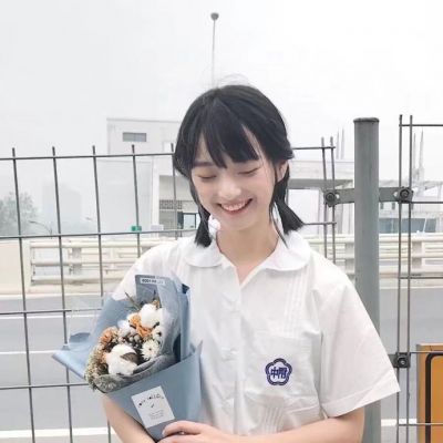 广安伴游女生王梓涵的资料