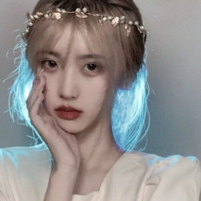 广安伴游女生赵婉晴的资料