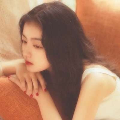 广安伴游女生赵梦琪的资料