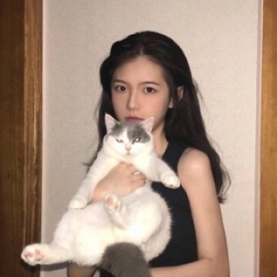 广安伴游女生杨芃寒的资料