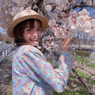 广安伴游女生扶婷的资料