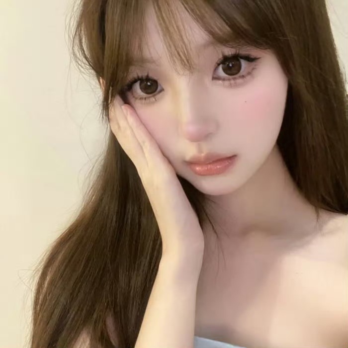 广安伴游女生星晚的资料