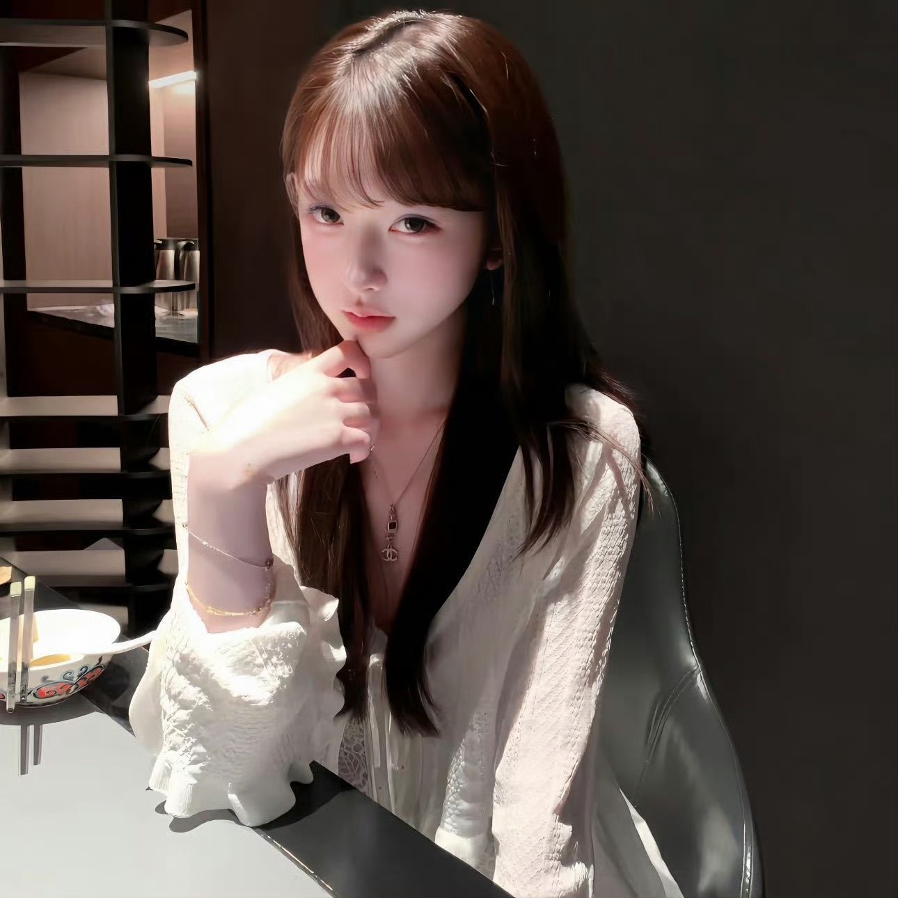 广安伴游女生苏菲亚的资料