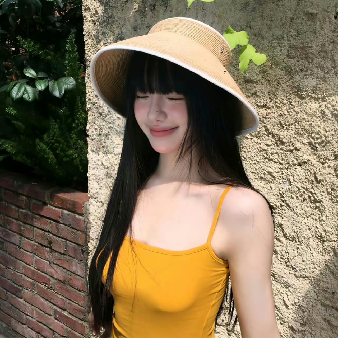 广安伴游女生周丹的资料