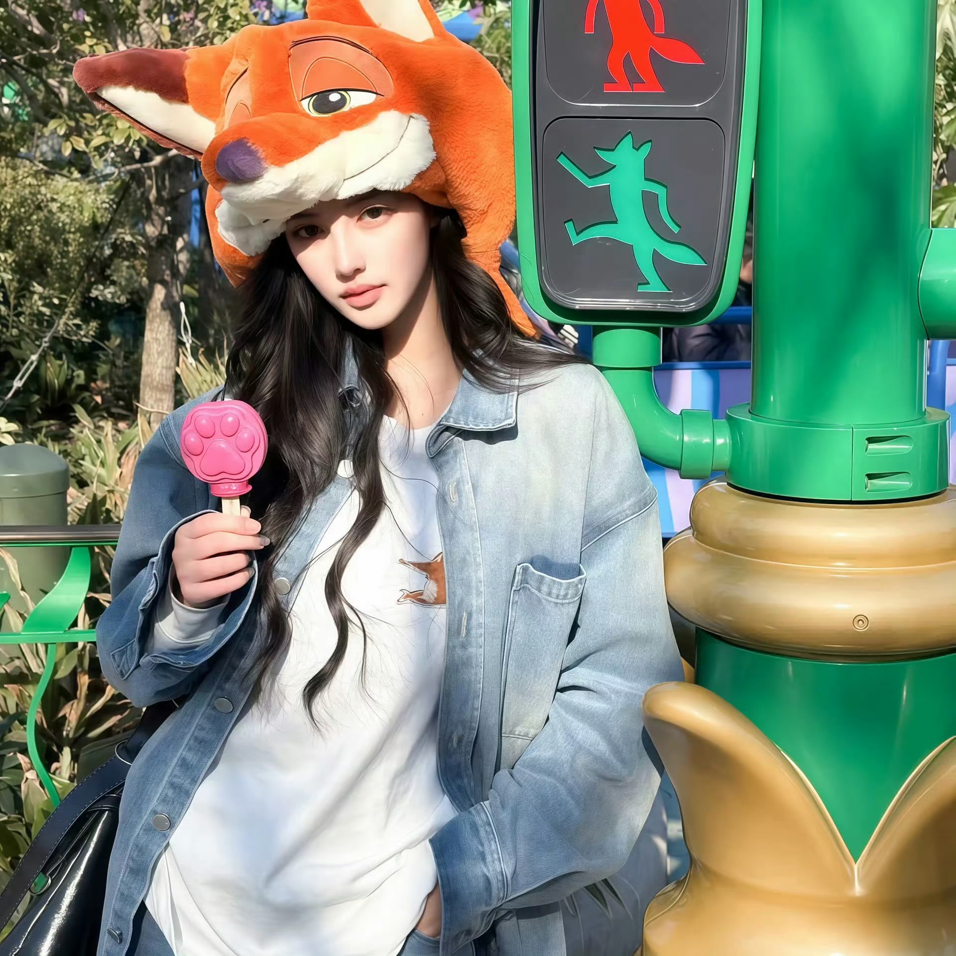 广安伴游女生 | 屈芷烟的资料